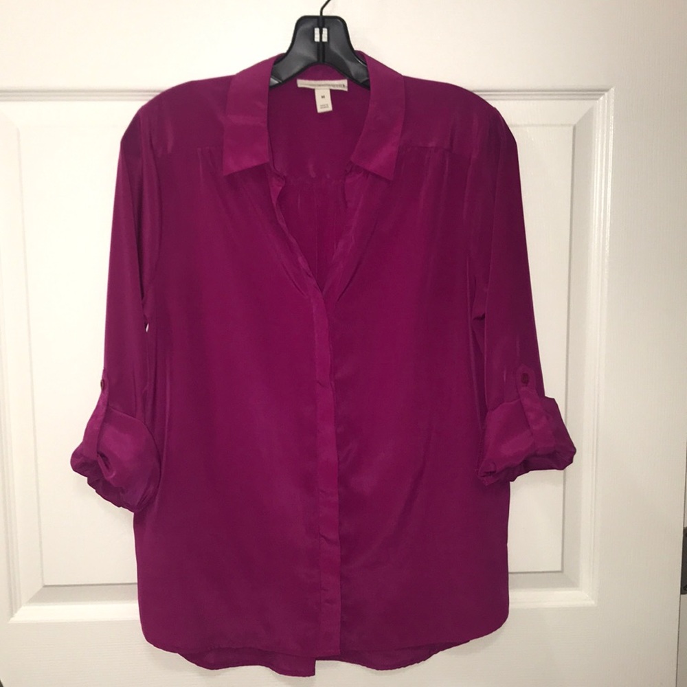 Dana Buchman button down blouse